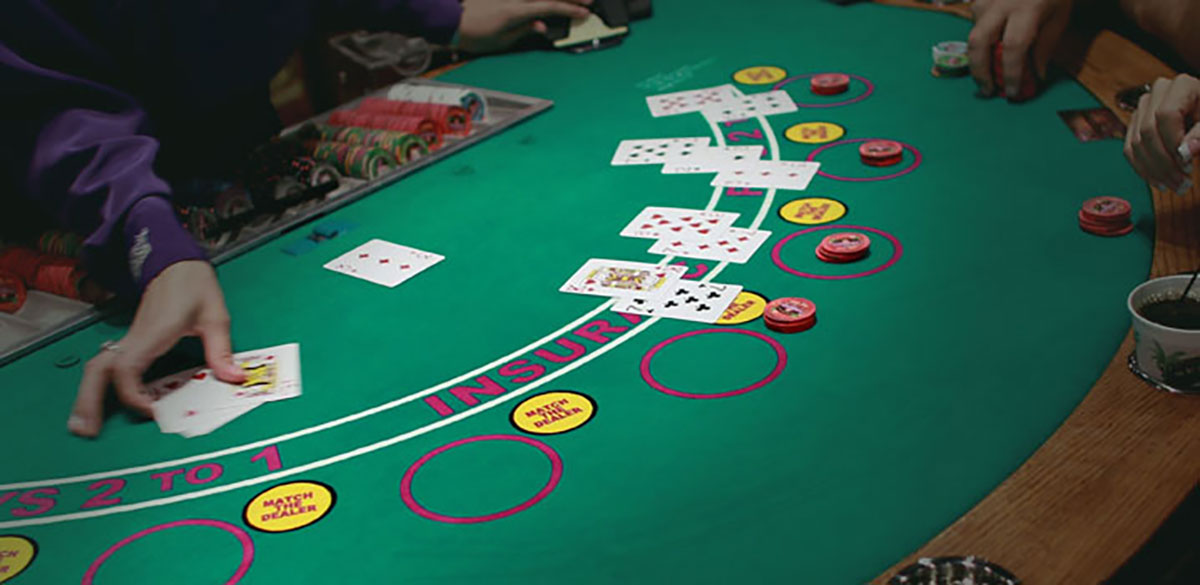 9 Things You're Doing Wrong When Playing Blackjack