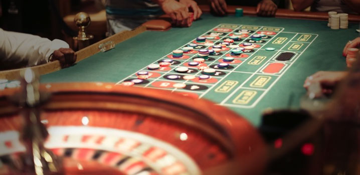 When is The Appropriate Time to Switch Tables at a Casino?